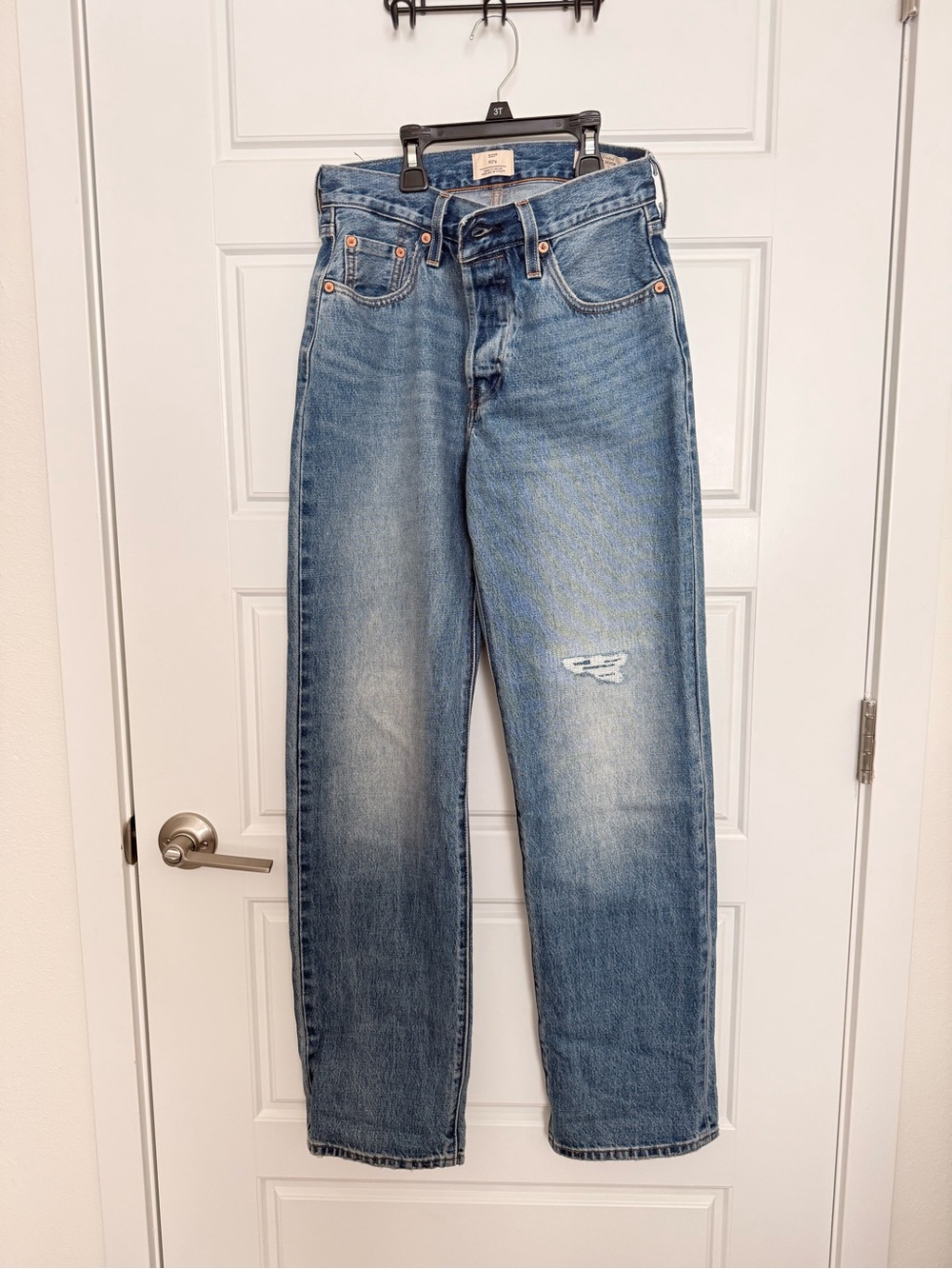 Levi’s Women’s 501 90’s Selvedge Blue Straight-Leg Jeans,